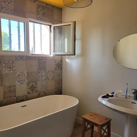 Confortable Vue Sur Oda ve Kahvaltı